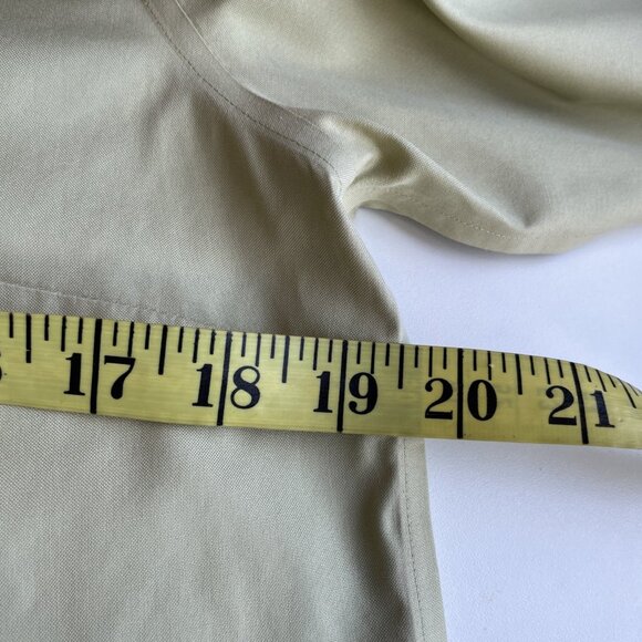 Vintage Talbots Wrinkle Resistant Button Down Blouse Size 8 Sage Green Luxury - Picture 8 of 12
